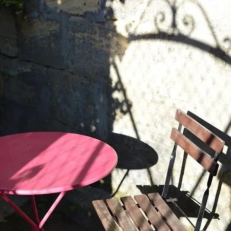 Maisonnette Avec Petite Cour * Bordeaux