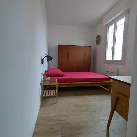 Little House With Small Courtyard * Bordeaux