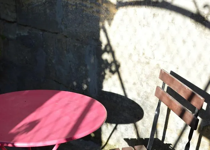 Maisonnette Avec Petite Cour * Bordeaux