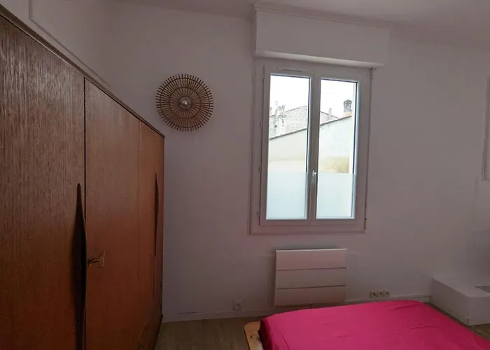 Dom wakacyjny Maisonnette Avec Petite Cour